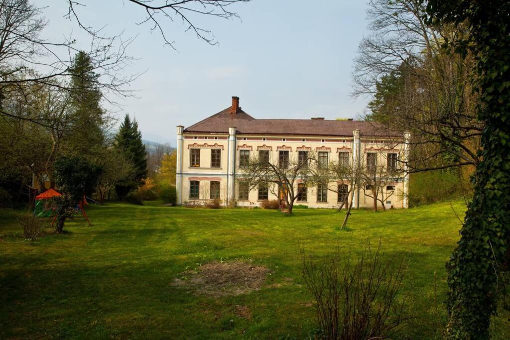 Sisi-Schloss Rudolfsvilla - Duo Reichenau Exterior foto